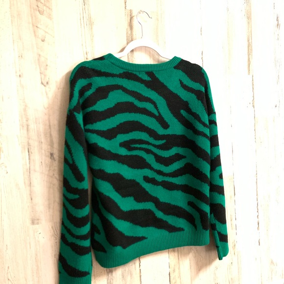 BBDakota You're An Animal Sweater in Pepper Green - Picture 9 of 11